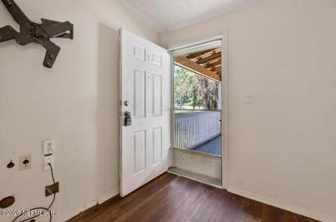 11520 Old Kings Road, Jacksonville FL - photo 11 of 57
