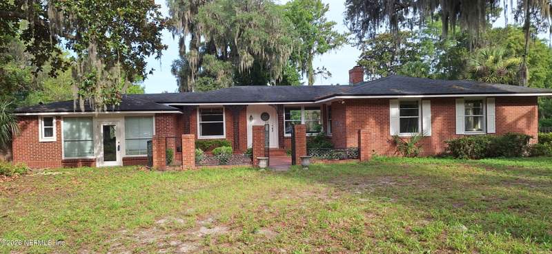 3 bedroom Single Family Residence at 1900 E Holly Oaks Lake Road, Holly Oaks Forest, Jacksonville — photo 4