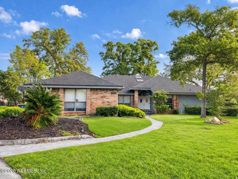 4 bedroom Single Family Residence at 12755 Shinnecock Way, Hidden Hills Cc, Jacksonville — photo 1