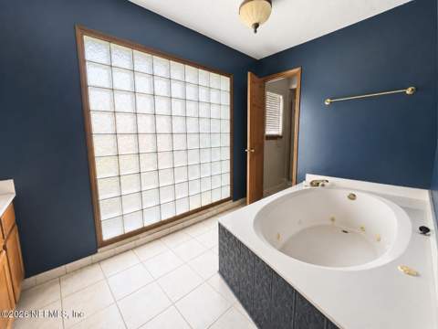12755 Shinnecock Way, Jacksonville FL - photo 21 of 40