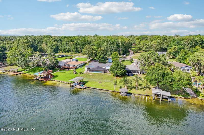 4 bedroom Single Family Residence at 187 Arthur Moore Drive, Lake Asbury, Green Cove Springs — photo 2