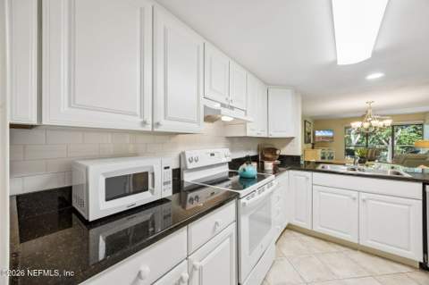 2111 Beach Wood Road, Fernandina Beach FL - photo 14 of 38