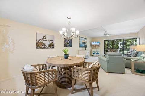 2111 Beach Wood Road, Fernandina Beach FL - photo 10 of 38