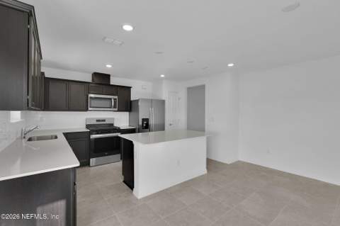 7093 Sandperch Street, Jacksonville FL - photo 8 of 33