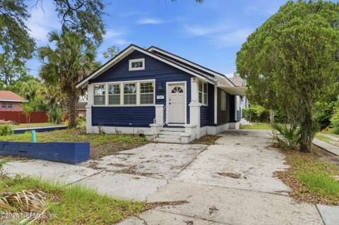 502 W 18Th Street, home for sale on W 18Th Street