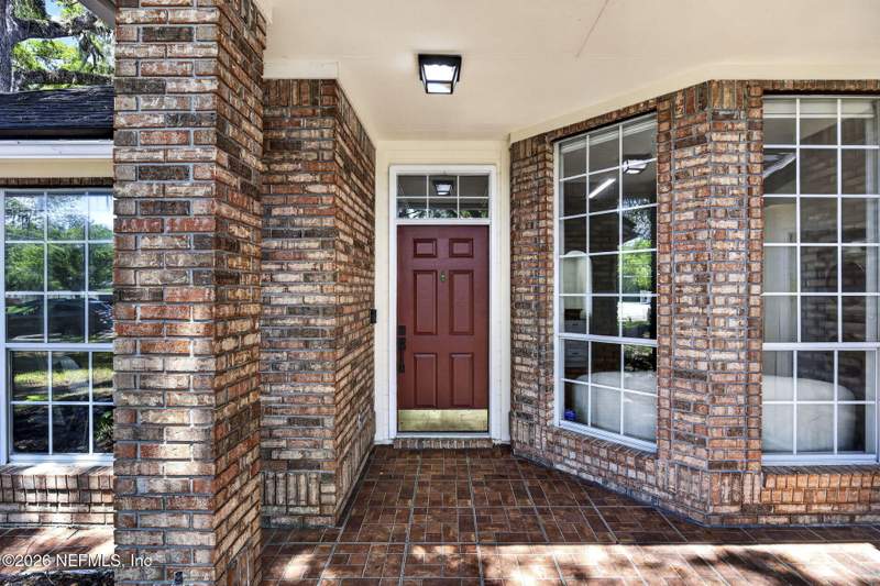 3 bedroom Single Family Residence at 9515 Broken Oak Boulevard, Sutton Oaks, Jacksonville — photo 2
