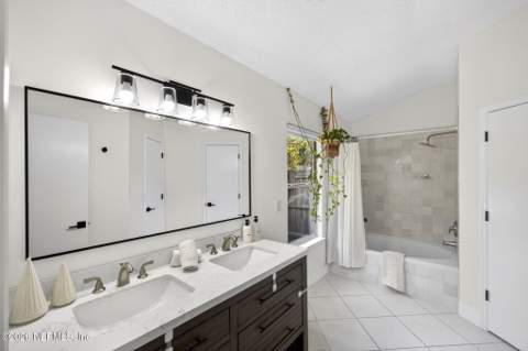 9515 Broken Oak Boulevard, Jacksonville FL - photo 16 of 30