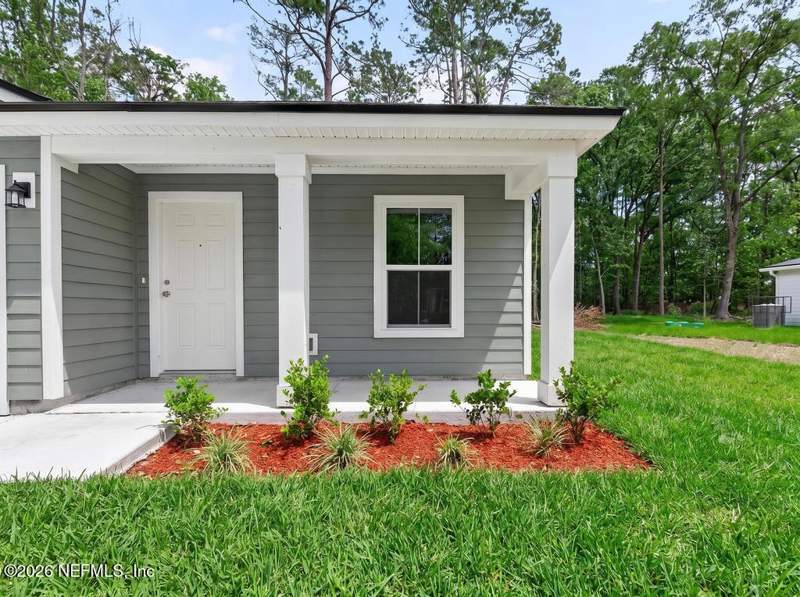 3 bedroom Single Family Residence at 5536 Leaming Avenue, Edgewood, Jacksonville — photo 5