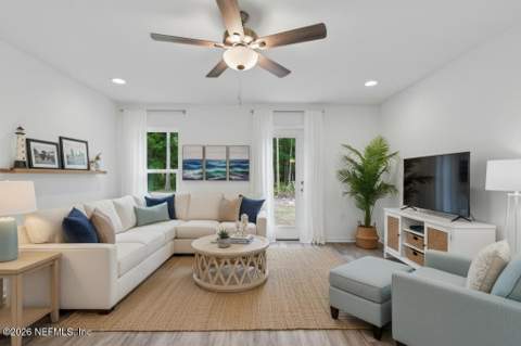 5536 Leaming Avenue, Jacksonville FL - photo 12 of 50