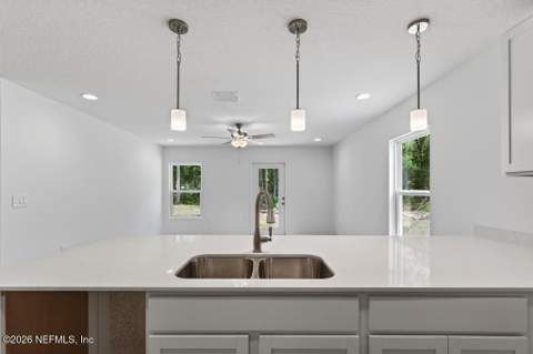5536 Leaming Avenue, Jacksonville FL - photo 17 of 50