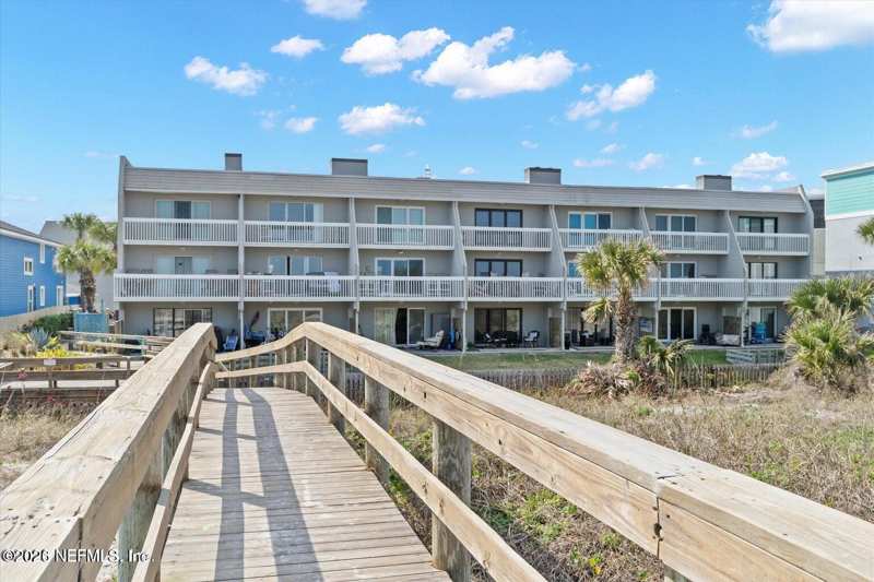 1 bedroom Condominium at 1701 1st Street #2B, Seaquest, Jacksonville Beach — photo 1