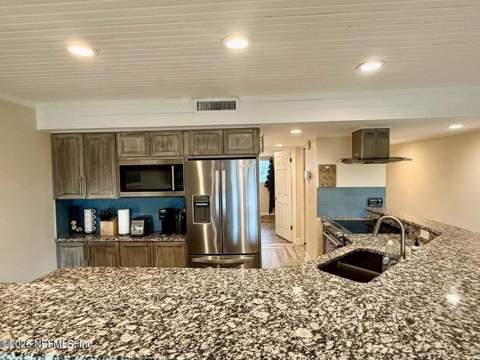 1701 1st Street #2B, Jacksonville Beach FL - photo 9 of 23