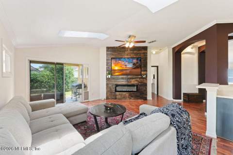 12851 Winthrop Cove Drive, Jacksonville FL - photo 13 of 50