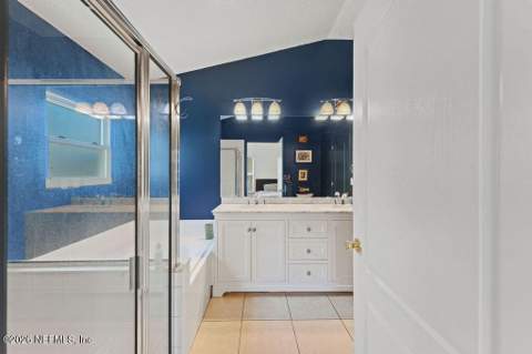12851 Winthrop Cove Drive, Jacksonville FL - photo 24 of 50