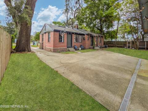 4224 Redwood Avenue, Jacksonville FL - photo 17 of 25