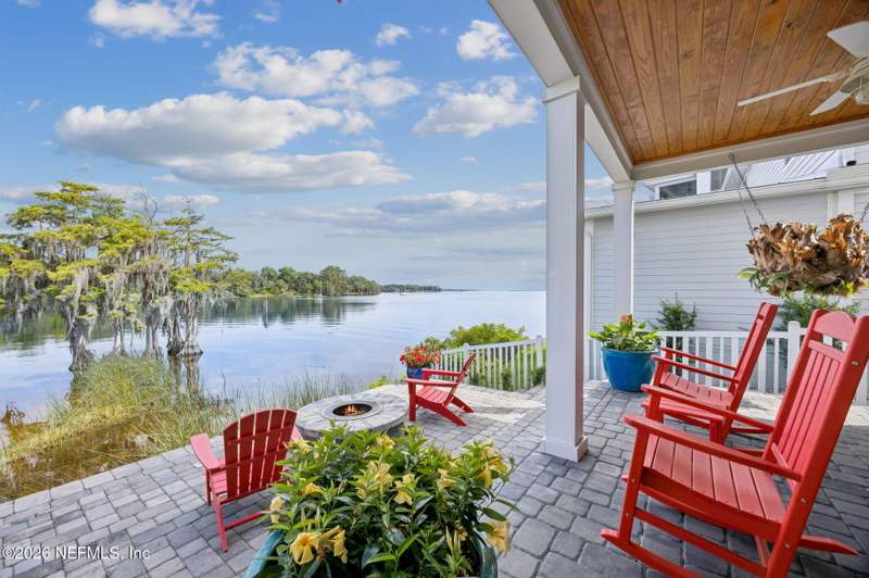 3 bedroom Single Family Residence at 118 Yacht Club Point, Governors Pointe Yacht Club, Green Cove Springs — photo 2