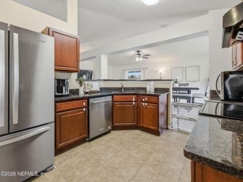 7357 Cumbria Boulevard, Jacksonville FL - photo 8 of 26