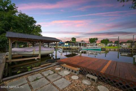 41 Scott Street, waterfront for sale in Welaka