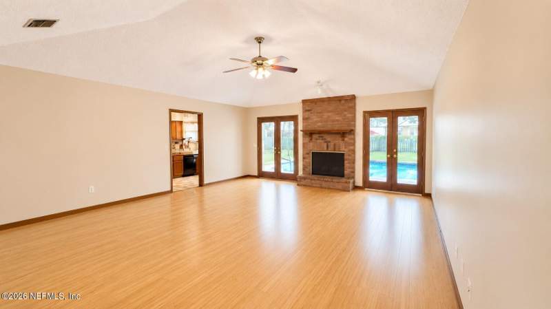 4 bedroom Single Family Residence at 3034 Nautilus Road, Doctors Landing, Middleburg — photo 4