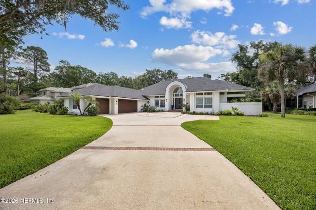 109 LINKSIDE Circle