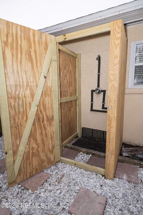 218 4th Avenue, Jacksonville Beach FL - photo 15 of 22