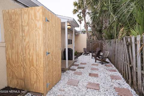 218 4th Avenue, Jacksonville Beach FL - photo 16 of 22