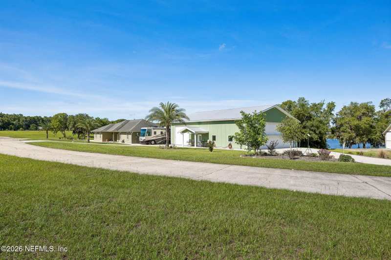 3 bedroom Single Family Residence at 107 Eagles Nest Lane, Eagles Nest, Crescent City — photo 1