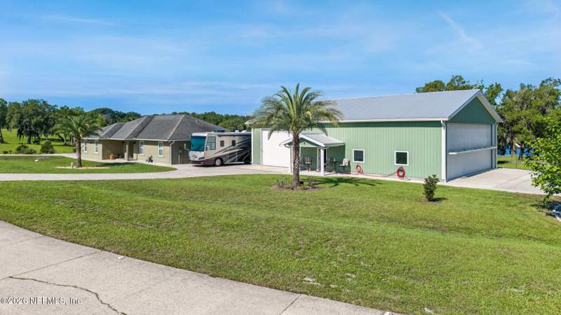 3 bedroom Single Family Residence at 107 Eagles Nest Lane, Eagles Nest, Crescent City — photo 2