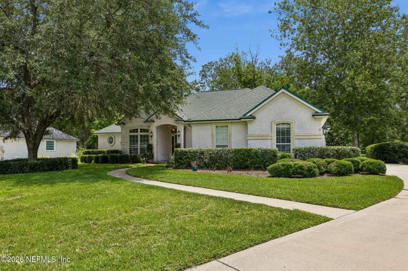 4 bedroom Single Family Residence at 1715 Colonial Drive, Magnolia Point Golf, Green Cove Springs — photo 2