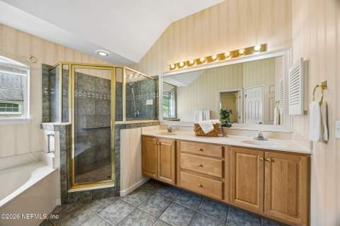 1715 Colonial Drive, Green Cove Springs FL - photo 17 of 53