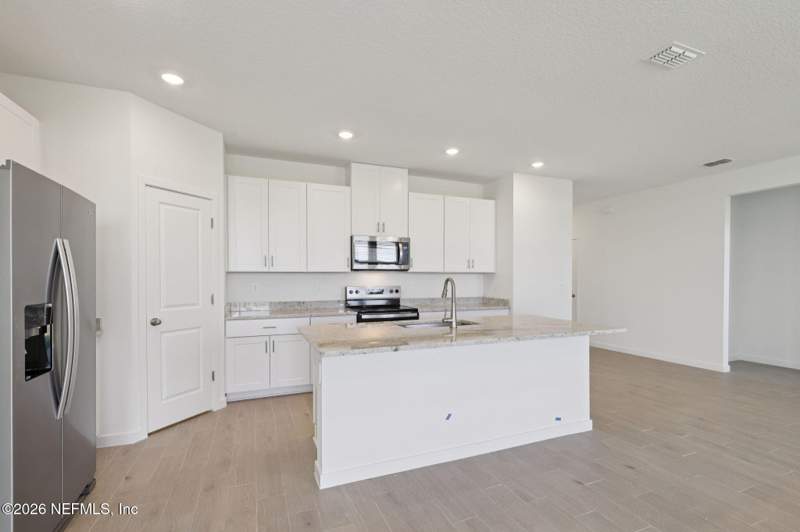 4 bedroom Single Family Residence at 3598 Bella Sera Lane, Bella Lago, Green Cove Springs — photo 4
