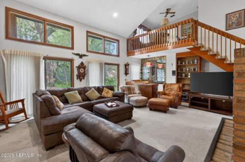 4237 Stratford Way, Jacksonville FL - photo 17 of 48
