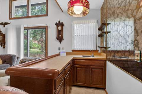 4237 Stratford Way, Jacksonville FL - photo 20 of 48