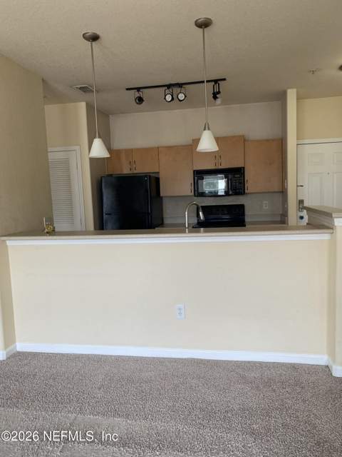 8290 Gate Parkway #611, Jacksonville FL - photo 11 of 18