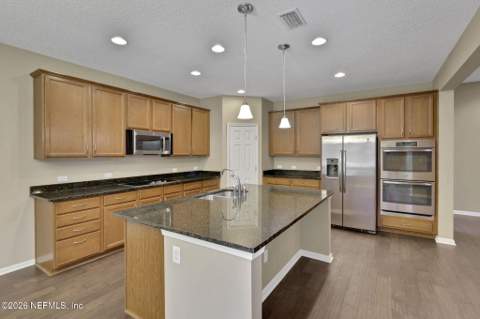 16777 Oak Preserve Drive, Jacksonville FL - photo 13 of 58