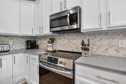 2542 Willow Creek Drive, Fleming Island FL - photo 23 of 30