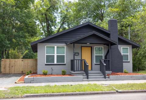 1350 W 19Th Street, home for sale on W 19Th Street