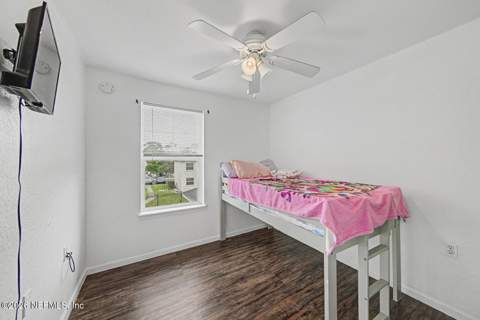 205 Oceangate Drive, Atlantic Beach FL - photo 13 of 18