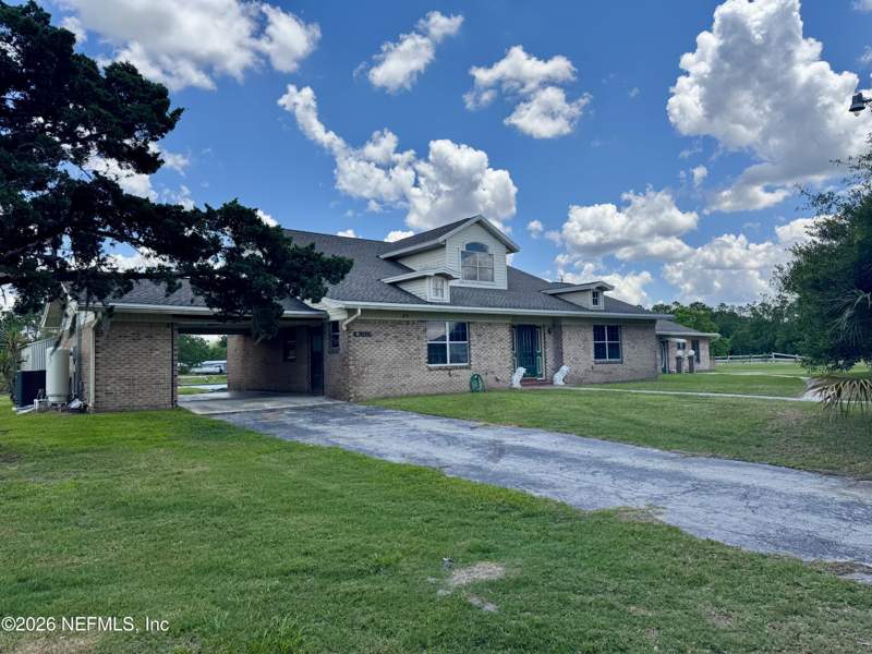 3 bedroom Single Family Residence at 14371 Highway 301, Metes & Bounds, Starke — photo 3