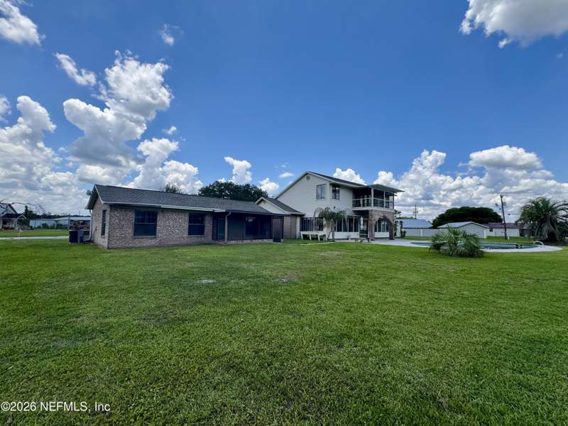 3 bedroom Single Family Residence at 14371 Highway 301, Metes & Bounds, Starke — photo 5