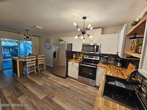 5463 Old Colony Drive, Jacksonville FL - photo 11 of 25