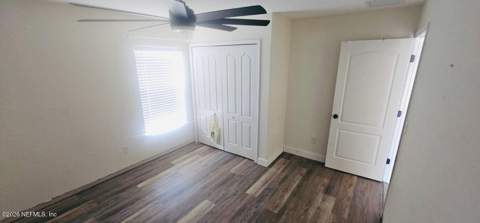 5463 Old Colony Drive, Jacksonville FL - photo 13 of 25