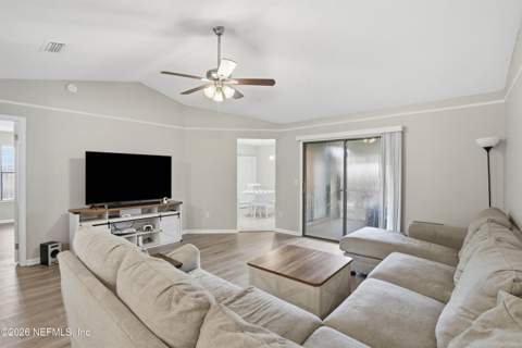8133 Morristown Trail, Jacksonville FL - photo 7 of 30