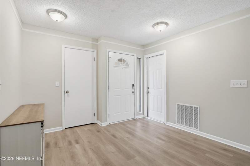 3 bedroom Single Family Residence at 8133 Morristown Trail, Settlers Landing, Jacksonville — photo 5