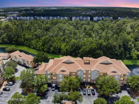 8539 Gate Parkway #433, Jacksonville FL - photo 8 of 94