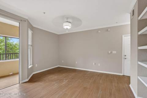8539 Gate Parkway #433, Jacksonville FL - photo 14 of 94