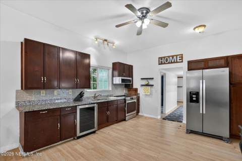 1136 Van Buren Street, Jacksonville FL - photo 13 of 55