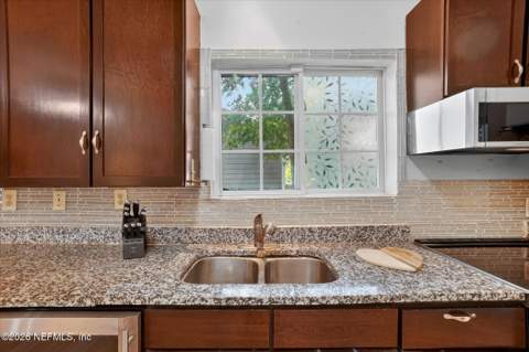 1136 Van Buren Street, Jacksonville FL - photo 17 of 55
