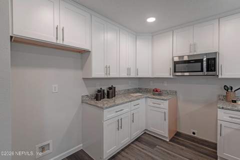7095 Macbeth Road, Jacksonville FL - photo 9 of 30