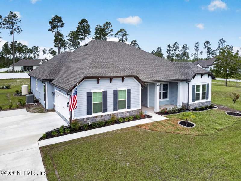 4 bedroom Single Family Residence at 36004 Pitch Lane, Southern Pines, Hilliard — photo 2